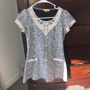 Small dress shirt top